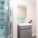 The Clarence Gardens Hotel, Bw Signature Collection 4* Scarborough