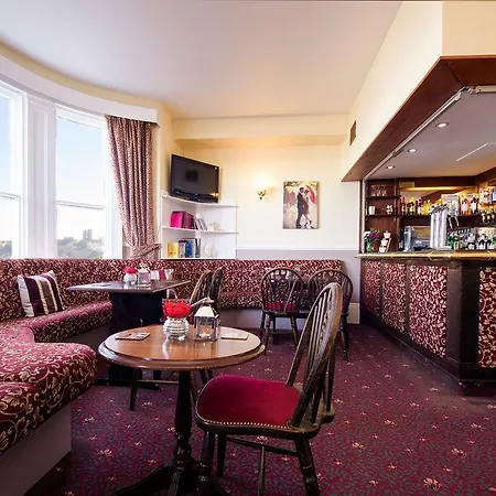 The Clarence Gardens Hotel, BW Signature Collection