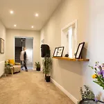 The Clarence Gardens Hotel, Bw Signature Collection 4*