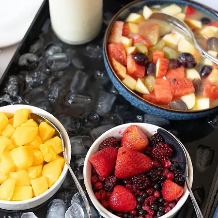 The Clarence Gardens Hotel, Bw Signature Collection 4*