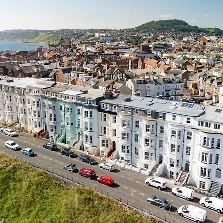 The Clarence Gardens Hotel, Bw Signature Collection 4* Scarborough