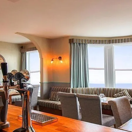Otel The Clarence Gardens Hotel, Bw Signature Collection 4*