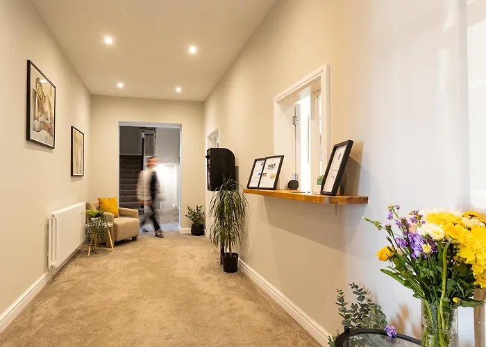 The Clarence Gardens Hotel, Bw Signature Collection 4*