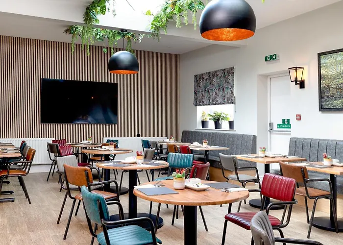 The Clarence Gardens Hotel, Bw Signature Collection 4* Scarborough