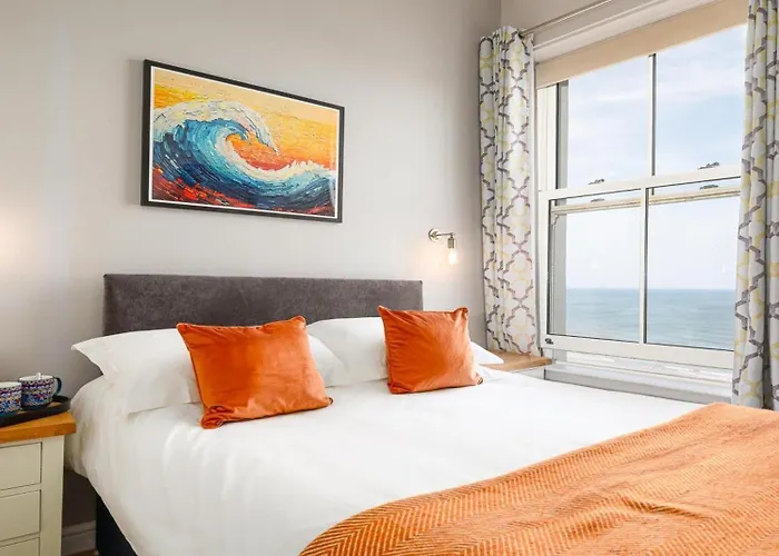 The Clarence Gardens Hotel, Bw Signature Collection Hotel