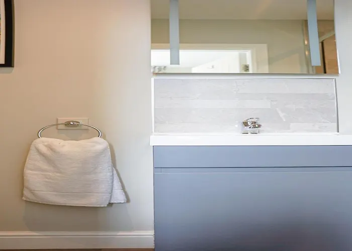 Hotel The Clarence Gardens Hotel, Bw Signature Collection