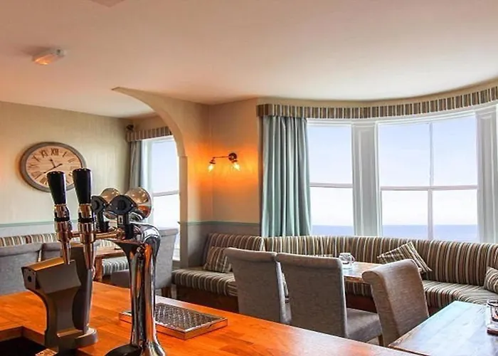 Hotel The Clarence Gardens Hotel, Bw Signature Collection 4*