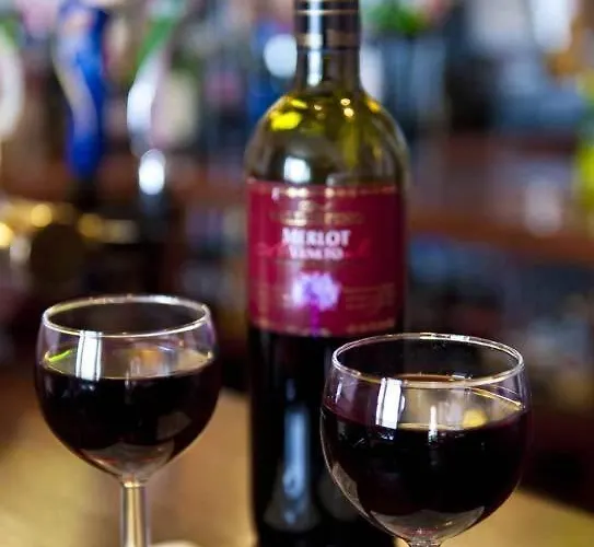 Hotel The Clarence Gardens Hotel, Bw Signature Collection