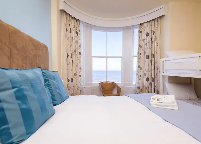 The Clarence Gardens Hotel, Bw Signature Collection 4*