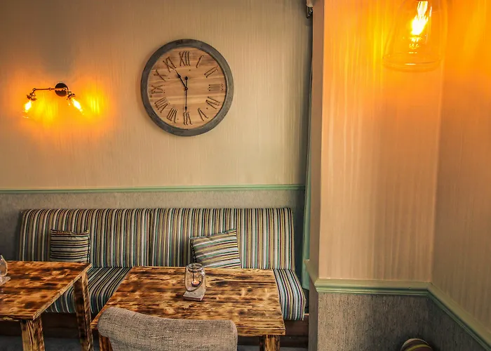 The Clarence Gardens Hotel, Bw Signature Collection 4*