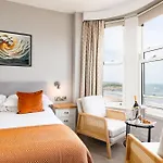 The Clarence Gardens Hotel, Bw Signature Collection 4* Scarborough